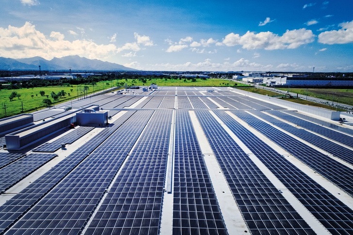 Japan Tobacco International (JTI) recently opened its new production facility in Batangas. The system is the largest self-consumption PV system in the Philippines, also ranking among the largest in the world with 4.77 megawatts. - © Fronius International
