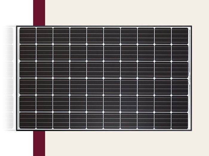 Good news for installers: The solar panels weigh only 18.8 kilograms, making them easier to handle. - © Hanwha Q-Cells
