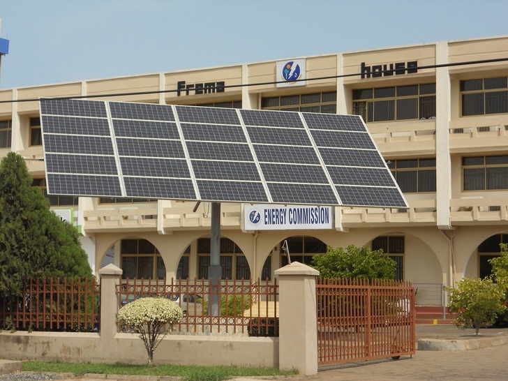 Public Energy Commission in Accra: Ghana took already first steps for more solar and wind. - © HCN
