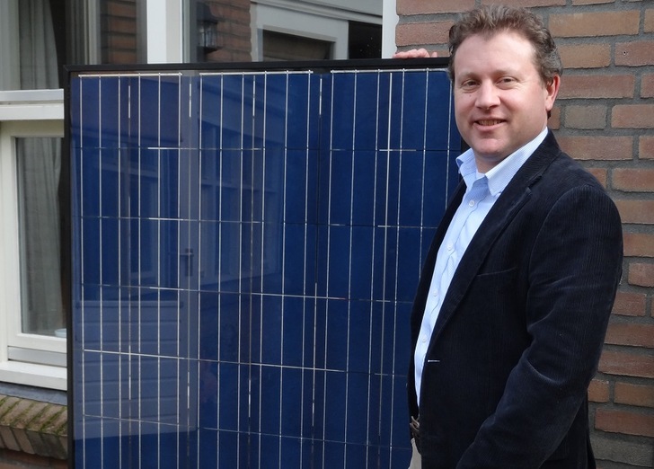 Solarwatt has a network of around 200 installers in the Netherlands and cooperates presently with 15 Premium installers in the field of energy storage, General Manager Erik De Leeuw says. - © Solarwatt

