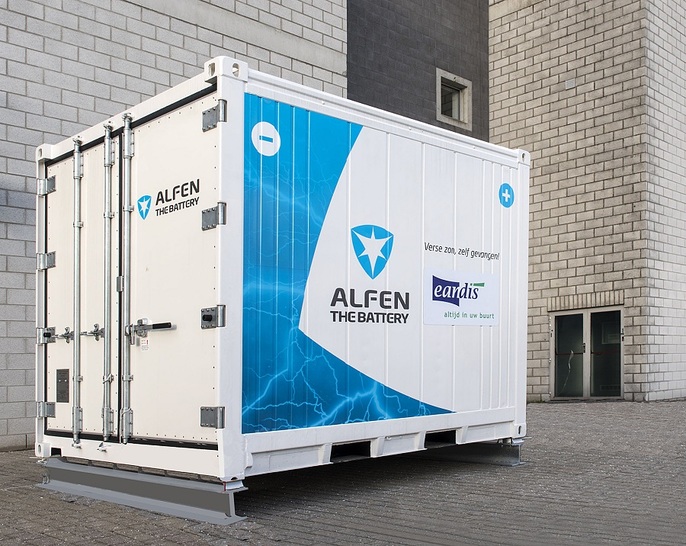 140 kW Battery storage system that Alfen delivers to the Belgian grid operator Eandis. - © Alfen

