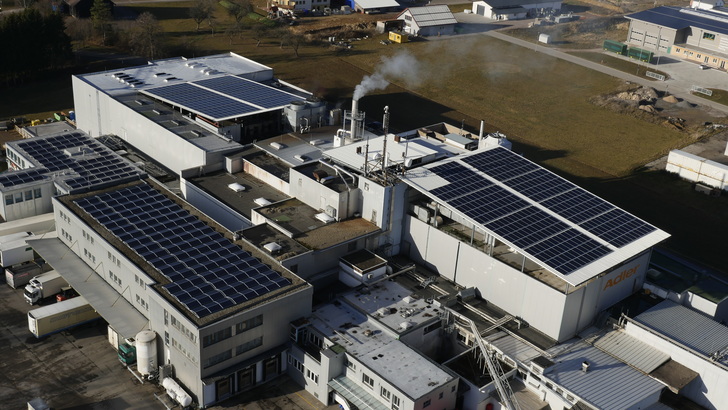 Most rooftops of sausage and bacon producer Hans Adler in Bonndorf, Black Forest, are already covered with photovoltaic panels, but the company wants to increase its own renewable self-consumption - © Wirsol
