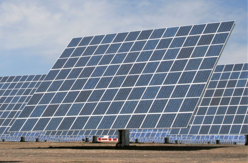 STI Norland's azimuth trackers installed in 2009 at the Moura PV plant.