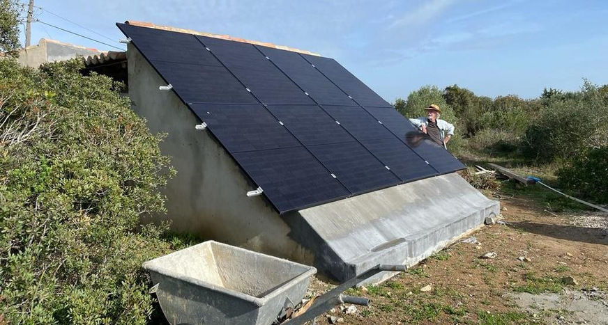 Solar system of Chris Norman and his wife in Budens/Western Algarve.