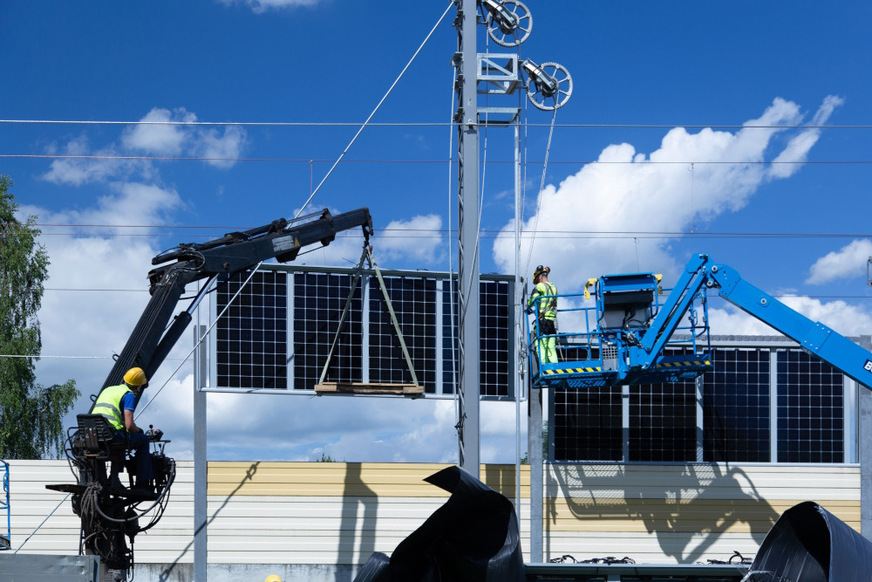 Installation of the BIPV modules.