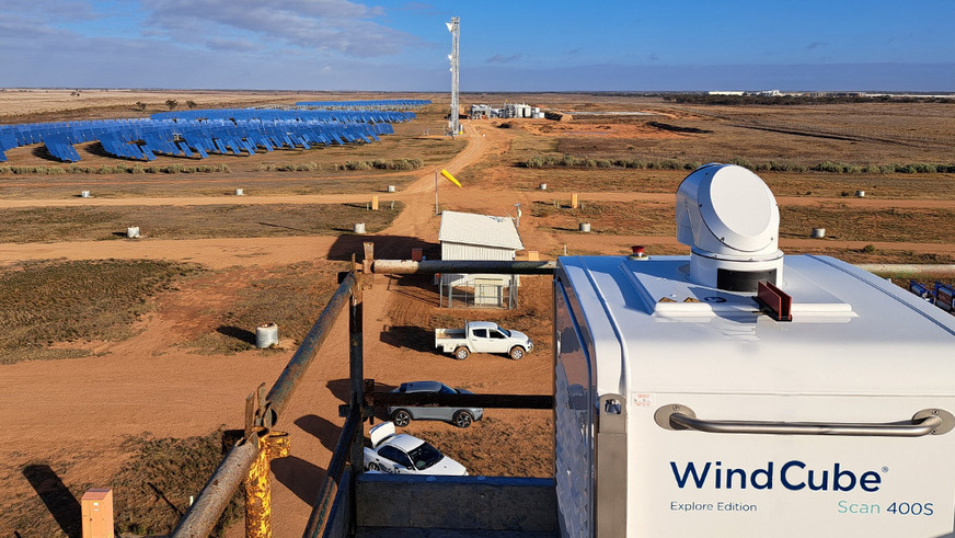 Another view of the RayGen solar plus storage site in Australia, watched over by a WindCube Scan Doppler wind lidar.