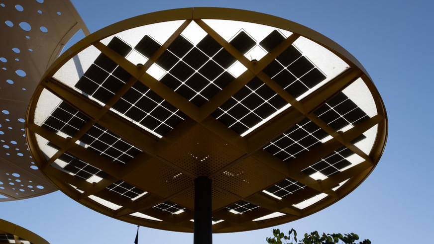 Power for the lighting is supplied by solar panels integrated into the large screens.