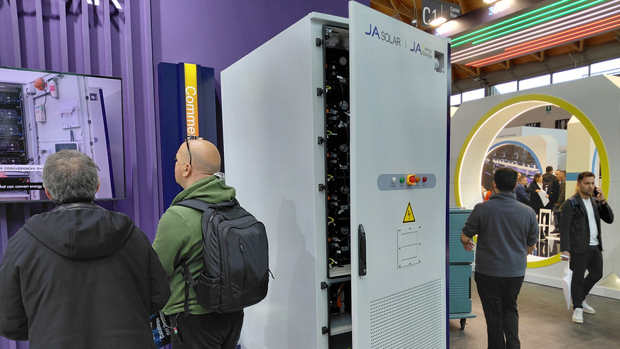 The JA Planet commercial storage system