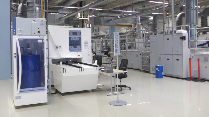 A wet clean tool in Oxford PV's silicon bottom-cell production line