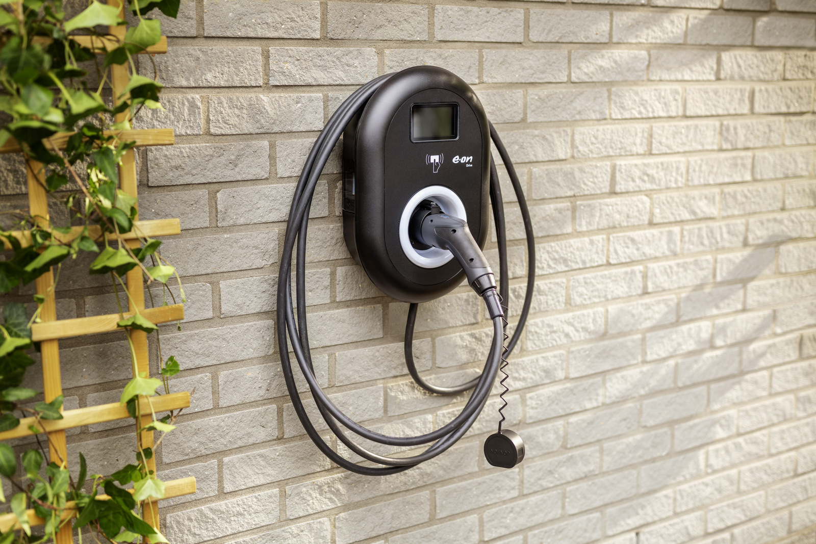EV charging: - Charging box with 22 kilowatt output