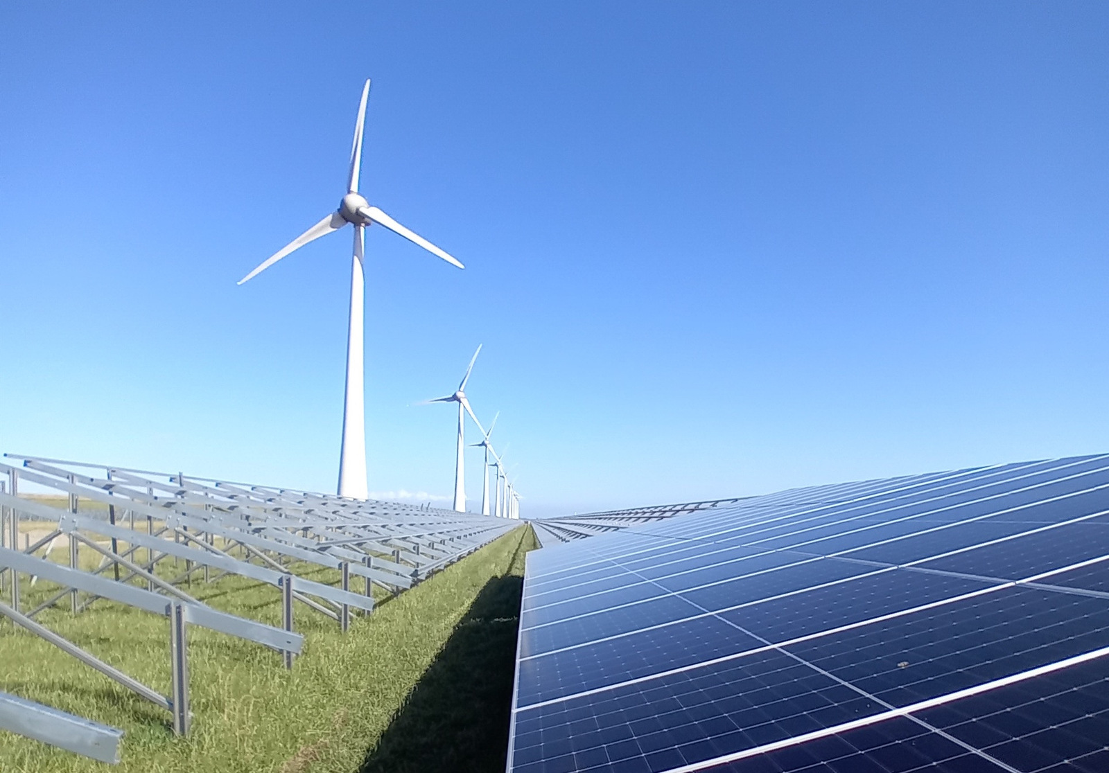 Topic of the Week: The Netherlands - Ampyr Solar Europe closes on 96 ...