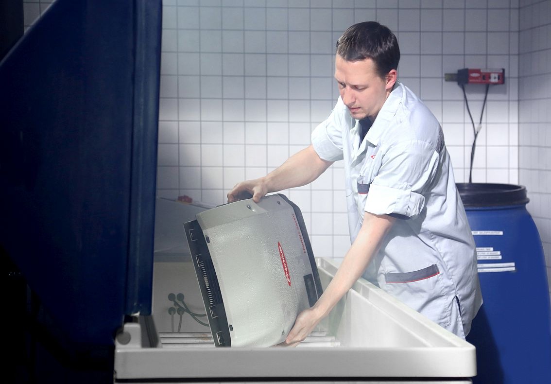 7 facts on power electronics for solar energy