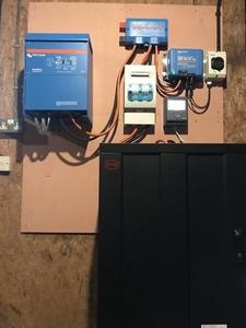 Energy storage solution with BYD Battery Box at the Sunrise Farm in Ireland. - © BYD
