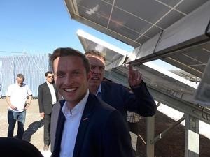 Benjamin Fischer and Walter Stockinger of Fronius are quite impressed by the quality of installation.