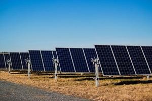 The solar farm near Evora/Portugal utilizes bifacial modules and single-axis trackers. - © R.POWER
