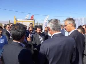 The Governour of Kerman Province, middle, showed great interest in solar at the opening of the solar park in Rafsanjan.