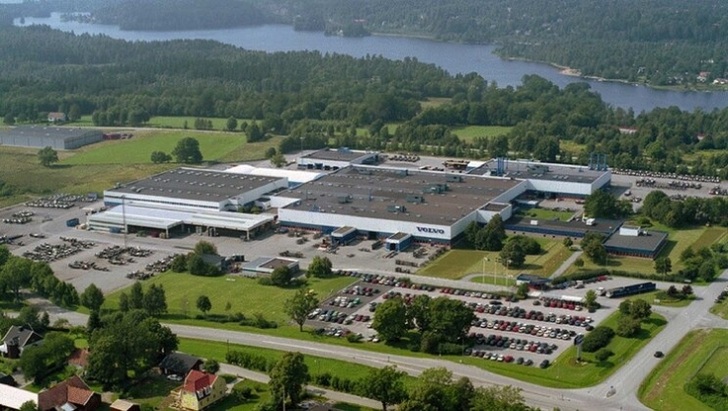 <p>On top of sourcing its required energy from renewables, the Borås plant has also been made 15 per cent more energy-efficient.</p> - © Volvo