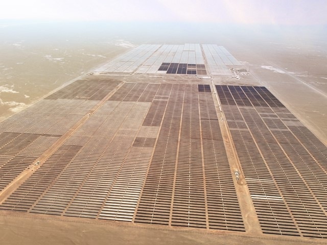Located in the Atacama Desert, the Granja PV plant was connected to the grid 10 months ahead of the starting date for its PPA. - © LONGi
