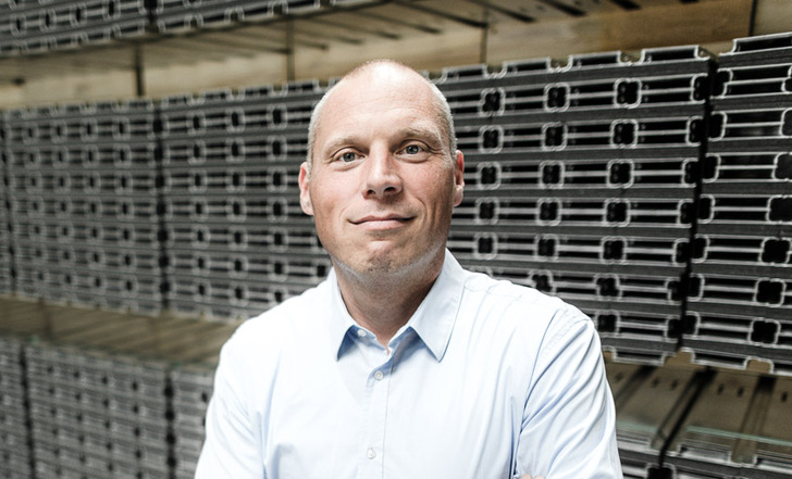 Thomas Kercher is currently the CEO at PMT – Premium Mounting Technologies.