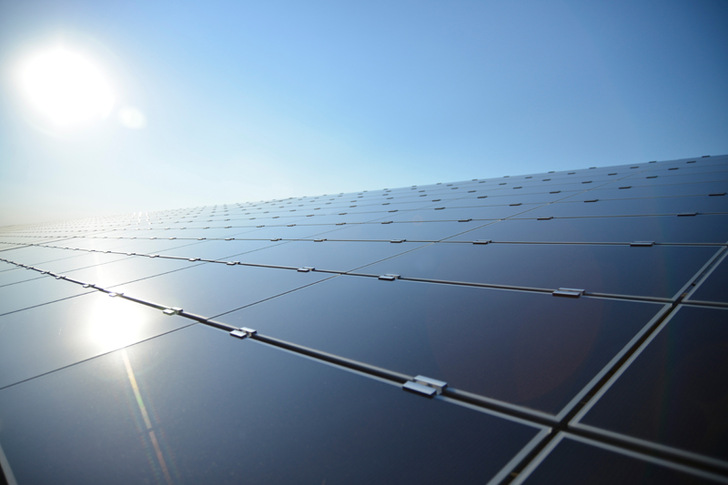 RWE is developing solar projects with more than 5 GW globally and now started the construction of its first PV park in the Netherlands.