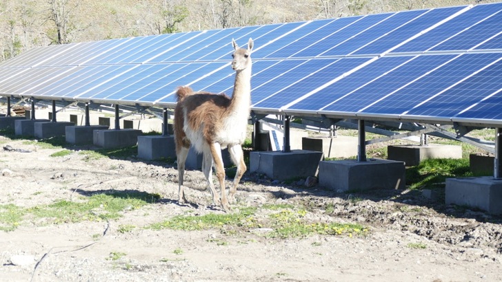 In summer, the water level in the rivers drops significantly and the required electricity is then supplied by the photovoltaic installation.