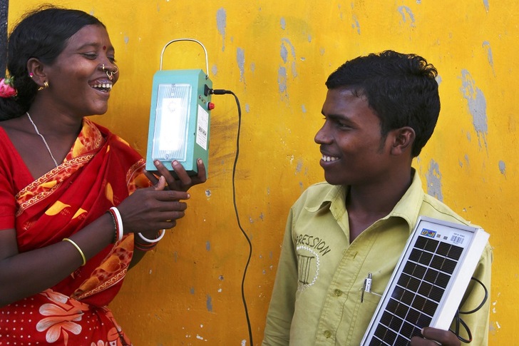The relevance of solar for the Sustainable Development Goals (SDGs) is highlighted by a few key facts as 789 million people today remain without access to electricity (SDG 7) .