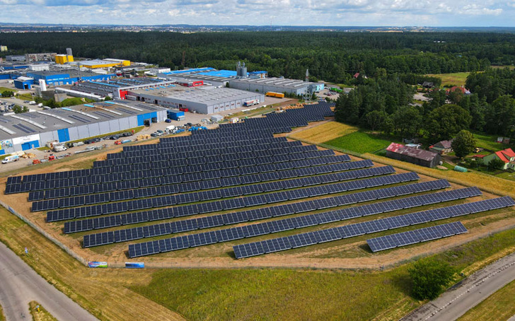 The photovoltaic system was planned based on the assumption of 100% self-consumption for Malow's own needs.
