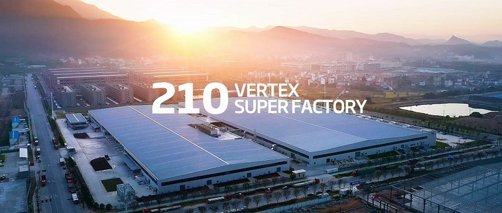 The new factories of Trina Solar are manufacturing the ultra-high power products of 210mm silicon wafers, cells and modules of the Vertex series.
