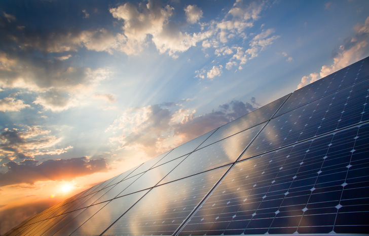 The solar park is scheduled to be commissioned in July 2021.