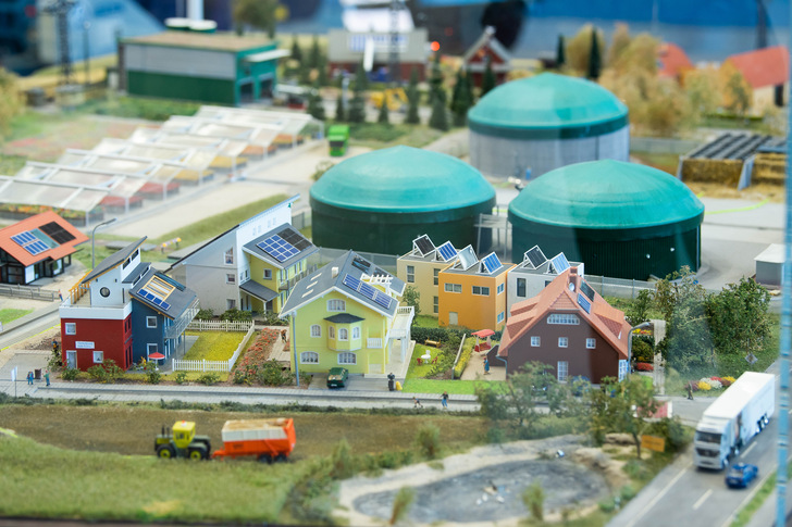 This year, Energy Decentral - just like the Euro Tier trade fair - has to relocate online. But the possibilities for product presentation are still extensive.