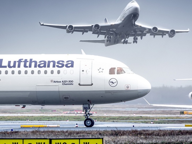 Frankfurt Airport: even in a scenario without kerosene, global carbon-free air traffic in 2050 would be twice as heavy as in 2018.