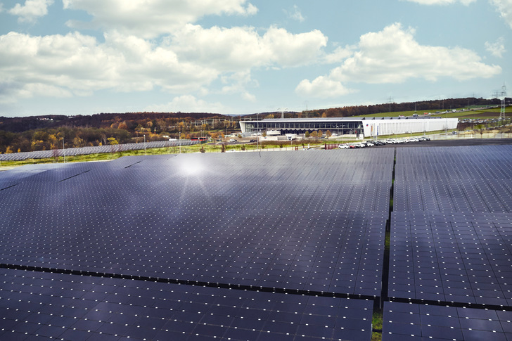 SMA says it is ready to make a decisive contribution to the climate-neutral conversion of the German economy.