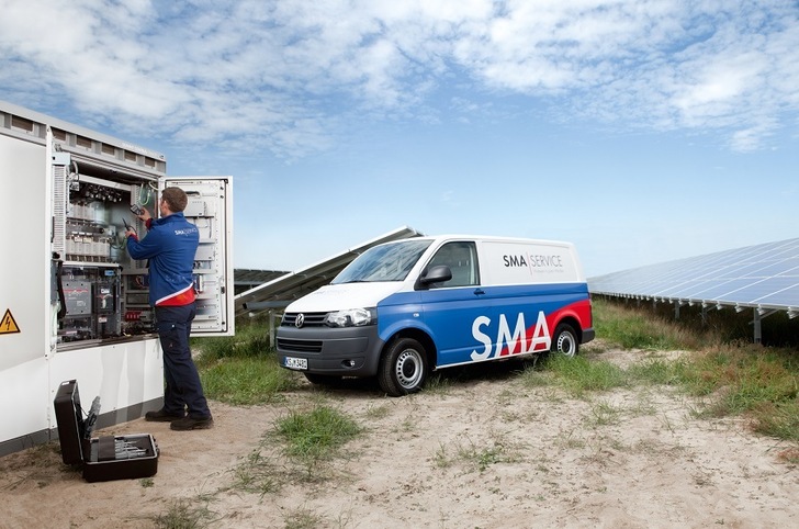 In Q1 of 2021, the SMA group sold inverters with an accumulated output of around 3.4 GW and generated sales of €240.4 million. - © SMA Solar Technology AG
