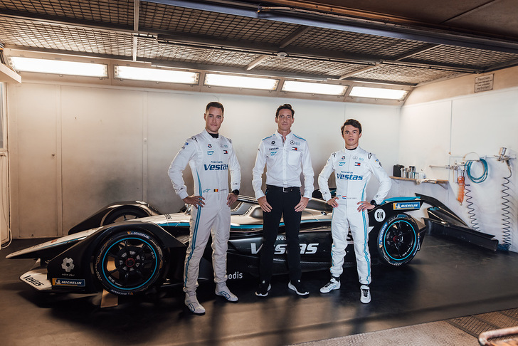 This season’s Mercedes-Benz EQ Formula E team.