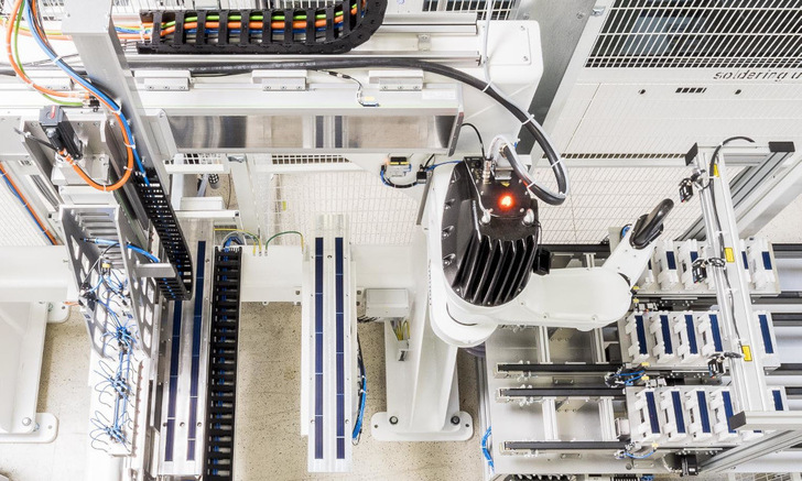 The new stringer from M10 Industries allows fast throughput in production.