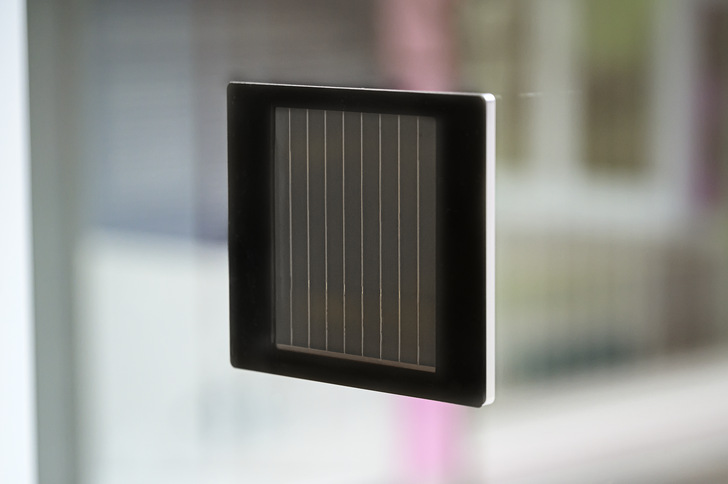 ASCA´s photovoltaic solution integrated in the Roomz Solar Kit. - © Roomz
