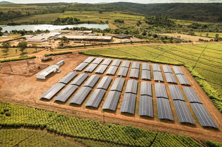 Renewable power supply for the Tingamira tea plantation in eastern Zimbabwe. - © DHybrid
