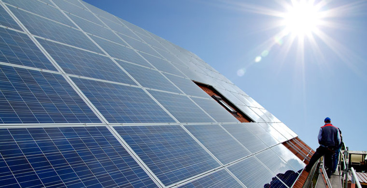 As part of the package, GLS Bank offers attractive financing as well as other services related to commercial PV systems.