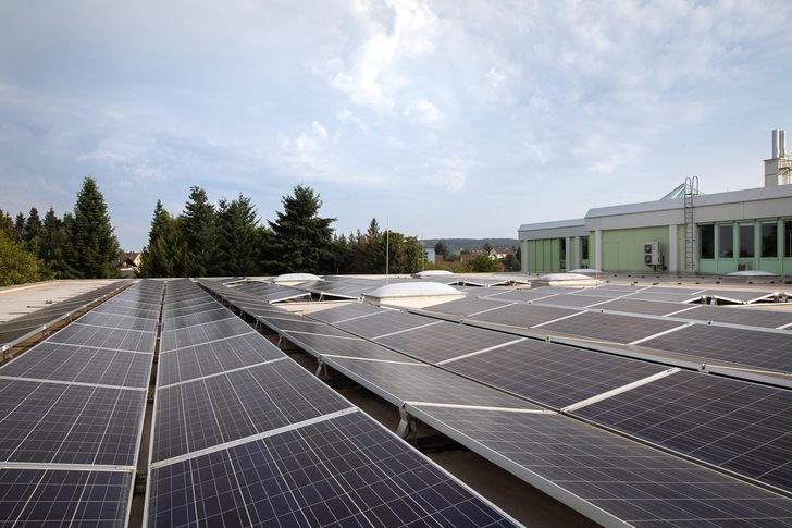 Changing module sizes have a significant impact on the stability, safety and aesthetic requirements of today's PV systems.