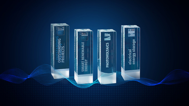 Four of the coveted trophies of the renewable energy and energy transition sectors await the most innovative solutions and projects. - © Solar Promotion
