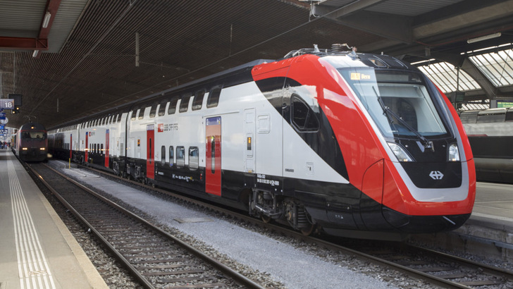 It is not only for rolling stock that Swiss Railways wants to be electric in the future. - © SBB/Gian Vaitl
