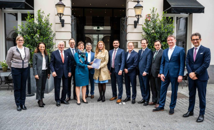 The position paper was presented to EU Energy Commissioner, Kadri Simson, by European solar CEOs in Brussels on 30 March 2022.