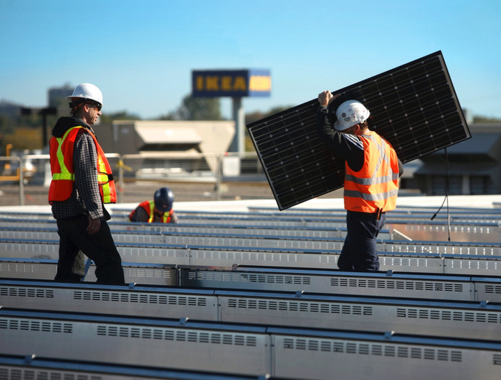 By now, 19 Ikea stores and warehouse facilities can already generate electricity with solar energy.