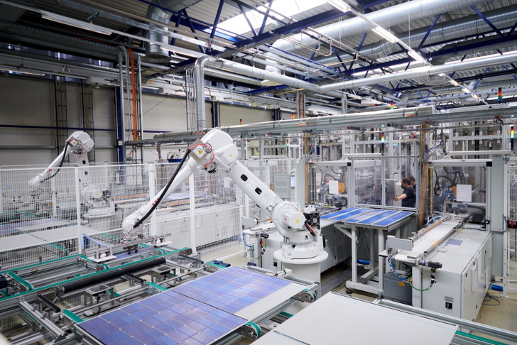Solar module production in Freiberg/Germany.