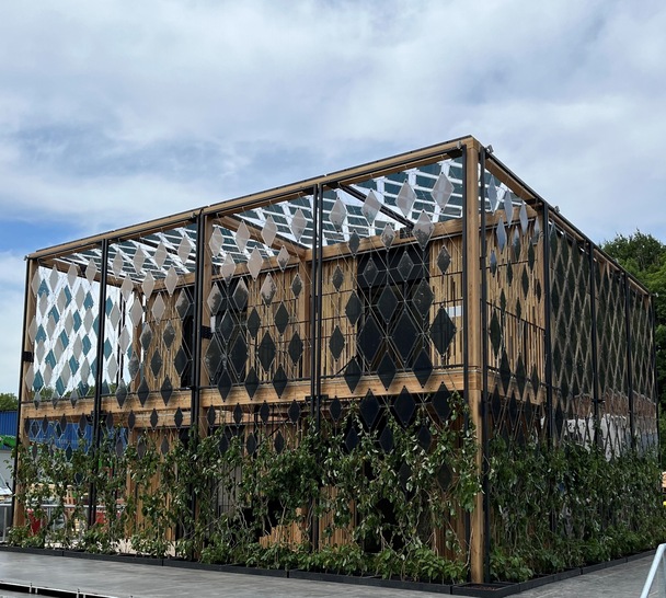 The students of the University of Stuttgart enter the race with a building equipped with solar solutions from Asca.