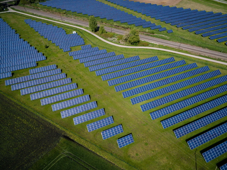 Renewable energy projects can restore degraded ecosystems and remove CO2 emissions. - © Eurelectric
