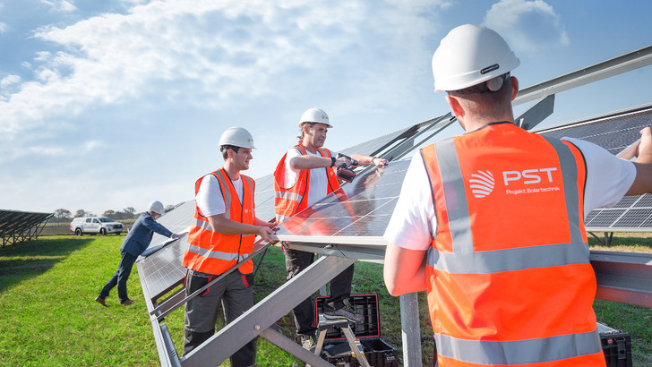 PST is significantly expanding its business with solar parks in the EU.