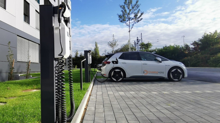 Charge Here has installed its charging solution with a total of 20 charge points at the Karlsruhe software developer Wibu-Systems. - © Charge Here

