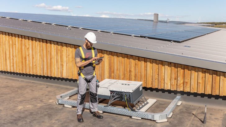 Within a maximum of ten months, the Tauro has recovered the amount of energy used for its production.