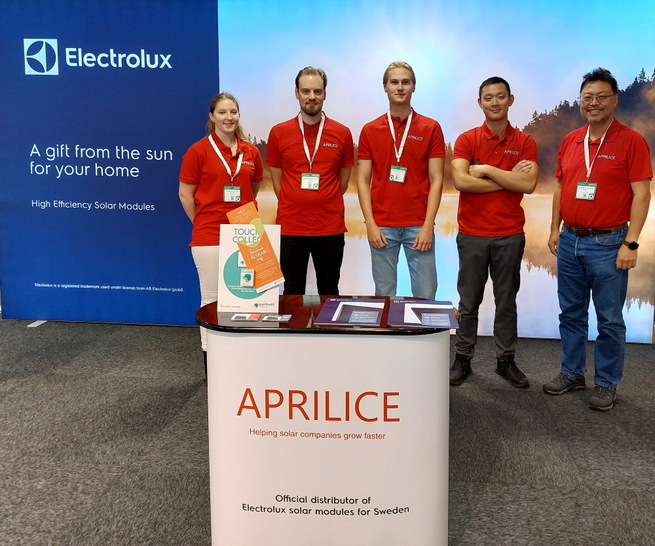 The Aprilice team at the Elmässan exhibition in Kista, Sweden. - © Solar Solutions
